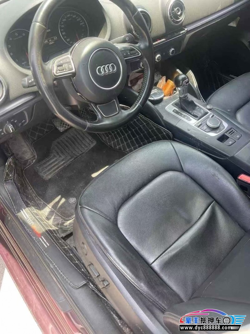 16年奥迪A3轿车抵押车出售