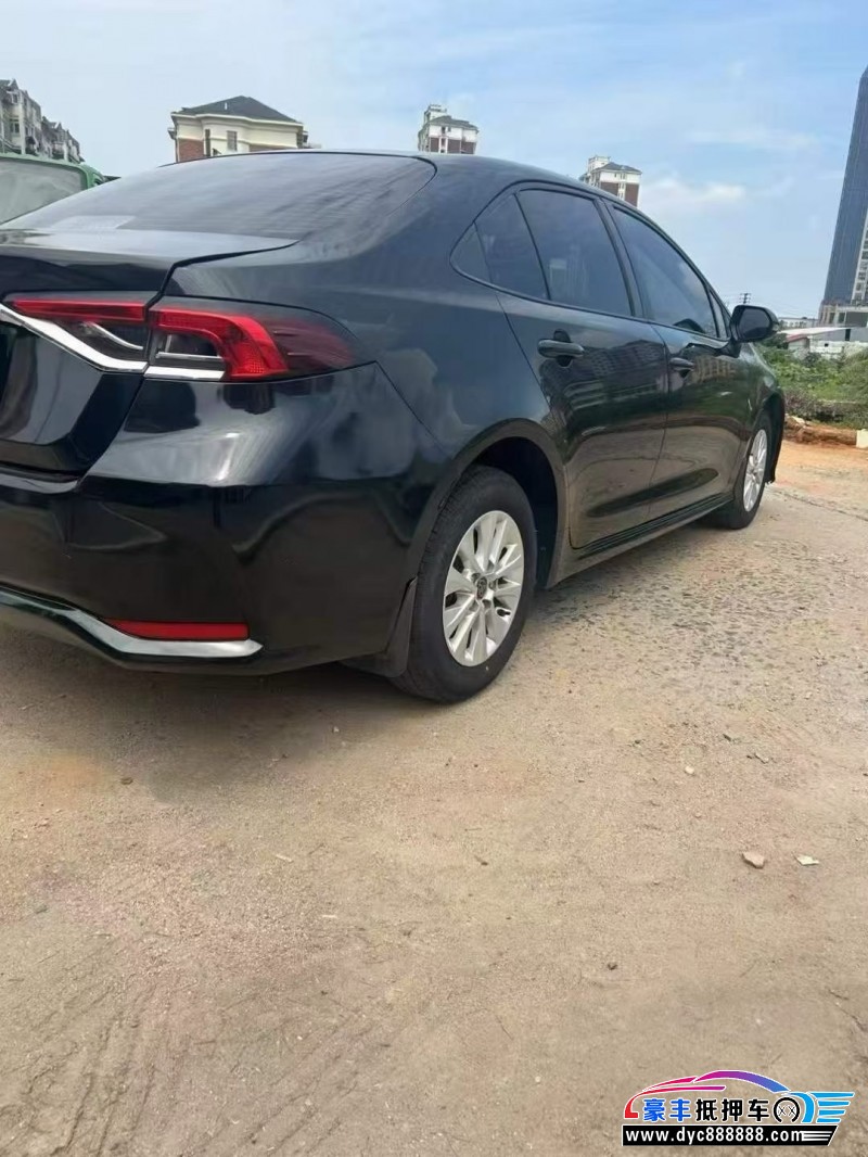 20年丰田卡罗拉轿车抵押车出售