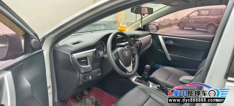 18年丰田卡罗拉轿车抵押车出售