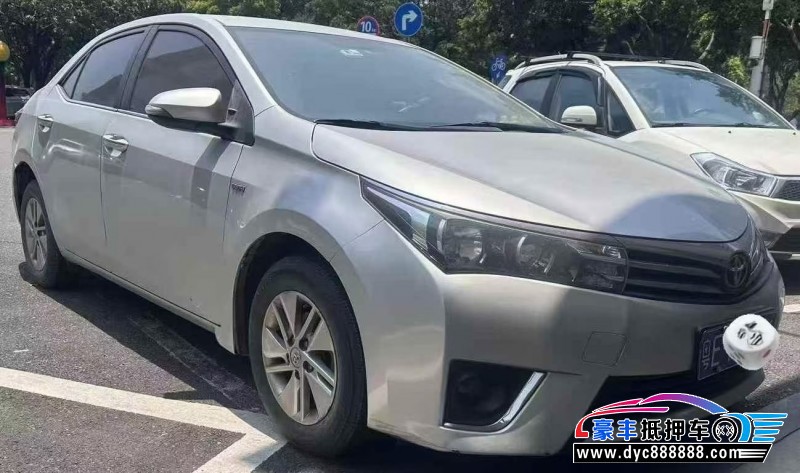 17年丰田卡罗拉轿车抵押车出售