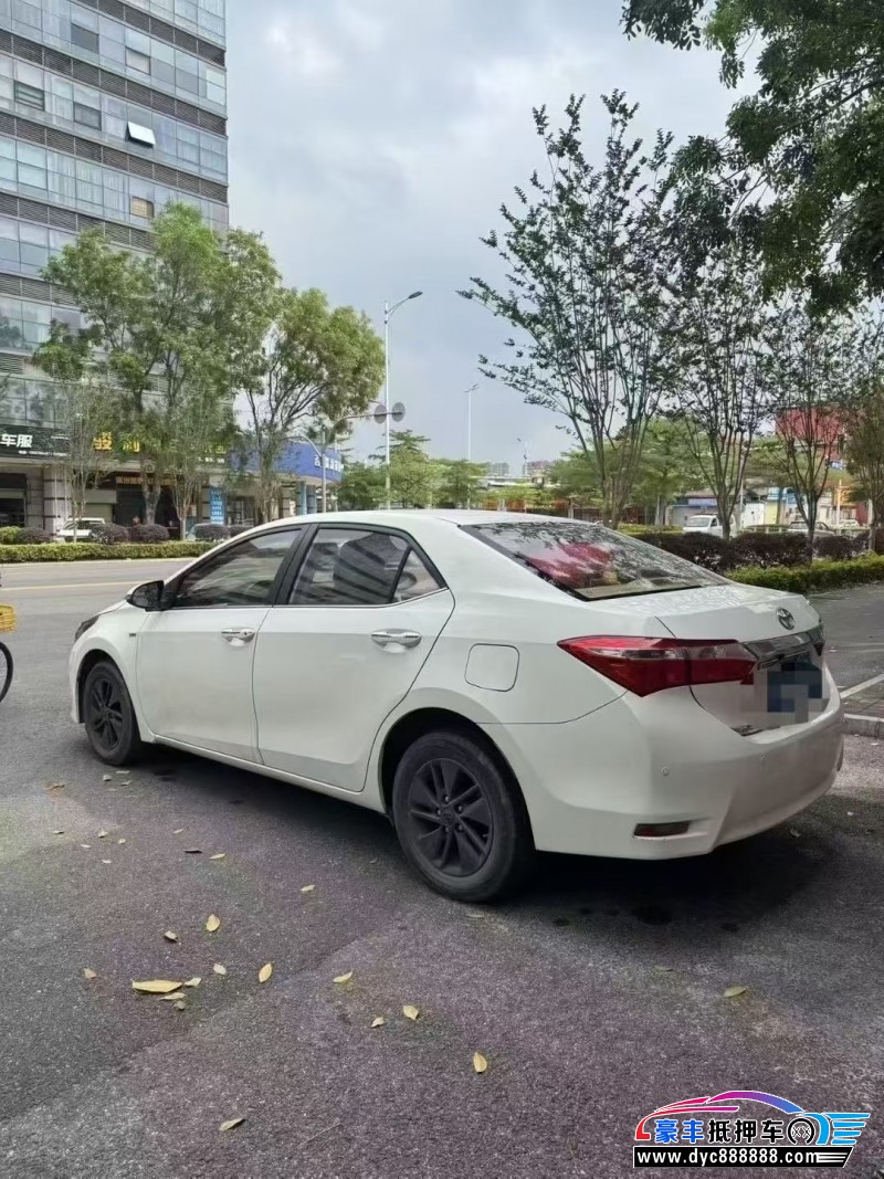 15年丰田卡罗拉轿车抵押车出售