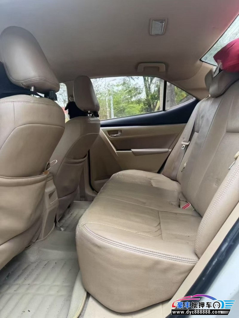 15年丰田卡罗拉轿车抵押车出售