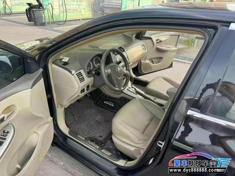 10年丰田卡罗拉轿车抵押车出售