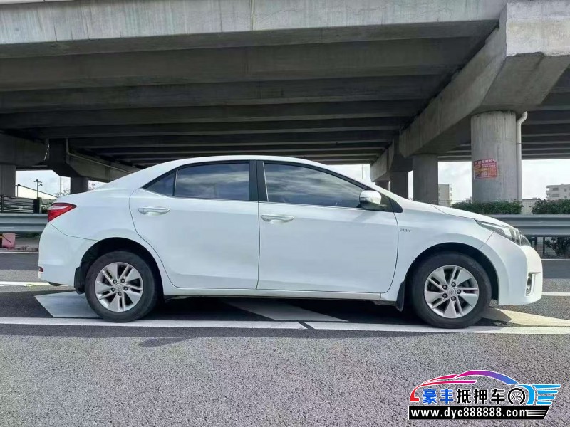 16年丰田卡罗拉轿车抵押车出售