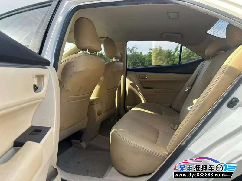 16年丰田卡罗拉轿车抵押车出售