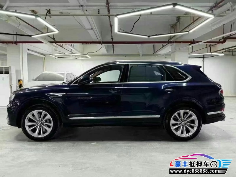 25年宾利添越轿车抵押车出售