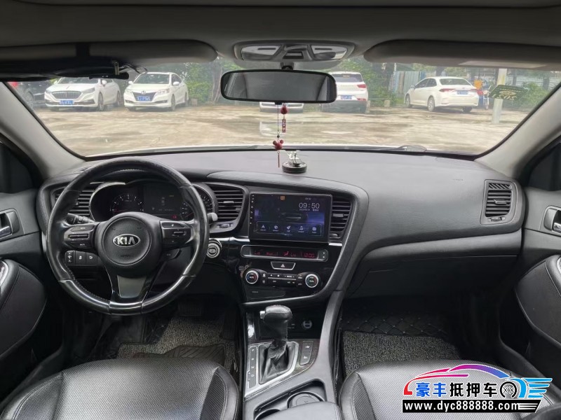 15年起亚K5轿车抵押车出售