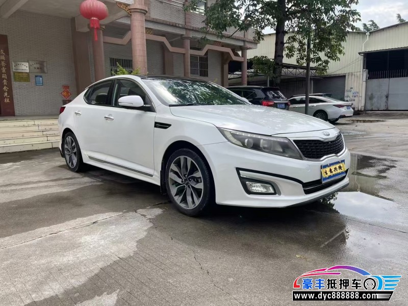 15年起亚K5轿车抵押车出售