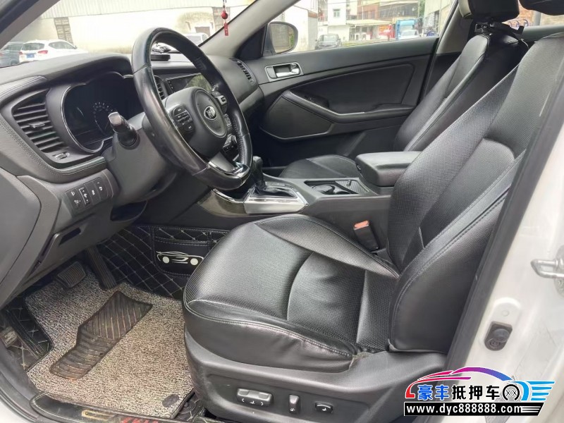 15年起亚K5轿车抵押车出售