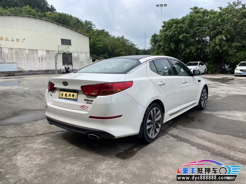 15年起亚K5轿车抵押车出售