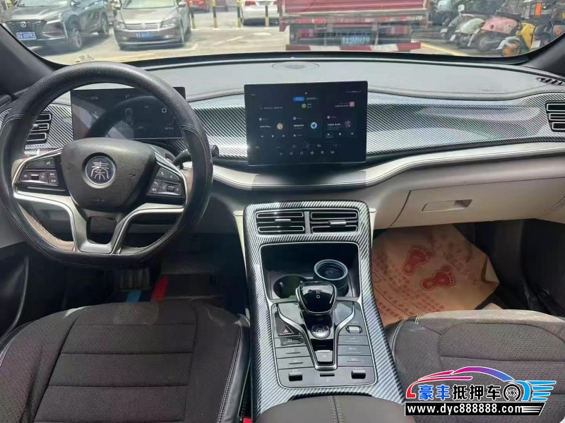 24年比亚迪秦轿车抵押车出售