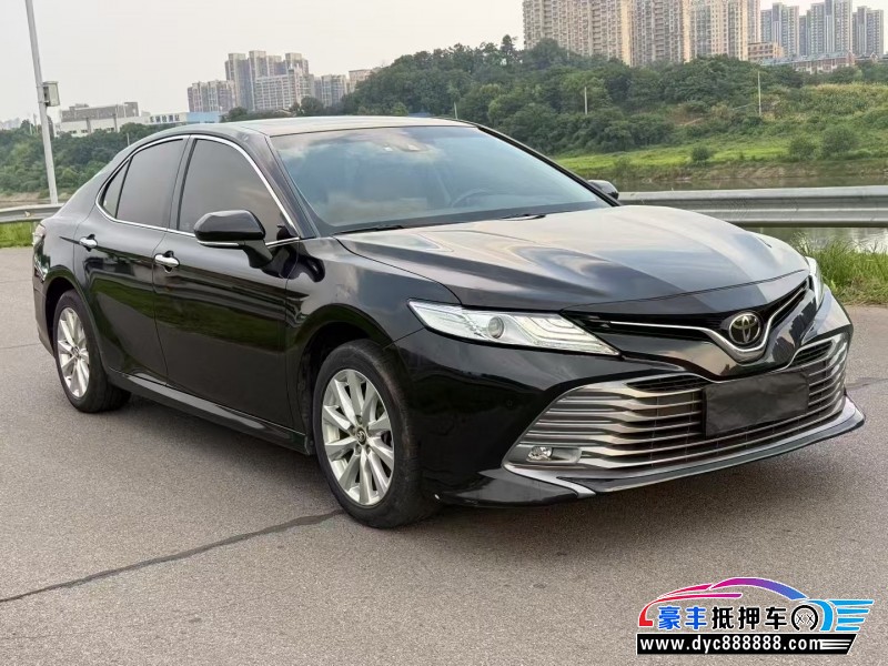 20年丰田凯美瑞轿车抵押车出售