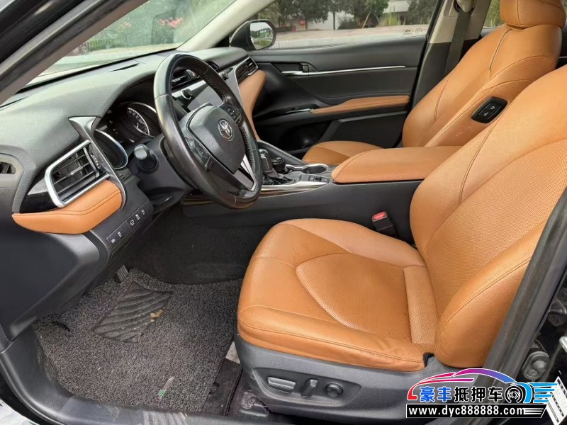 20年丰田凯美瑞轿车抵押车出售