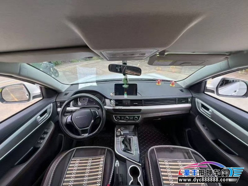 23年东风风行T5轿车抵押车出售