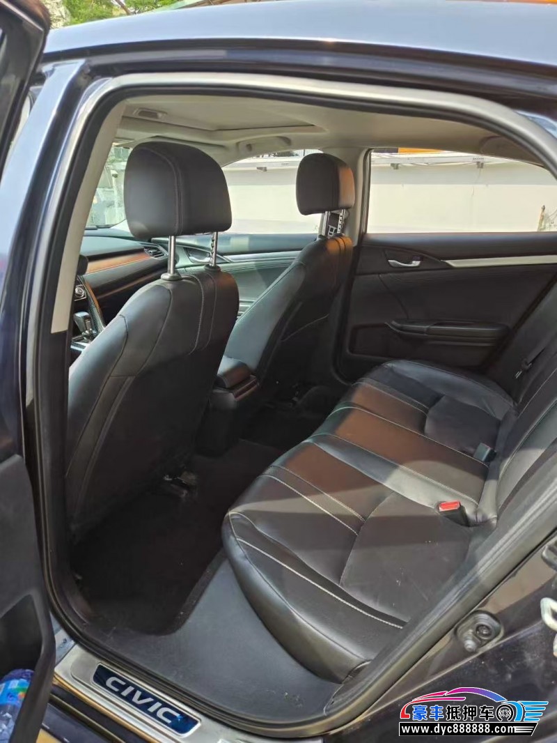 18年本田思域轿车抵押车出售