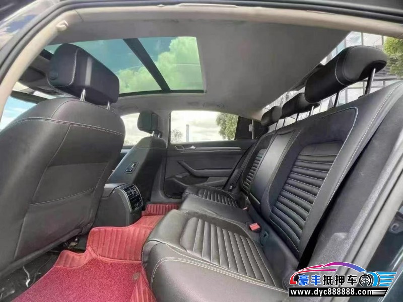 21年大众迈腾轿车抵押车出售