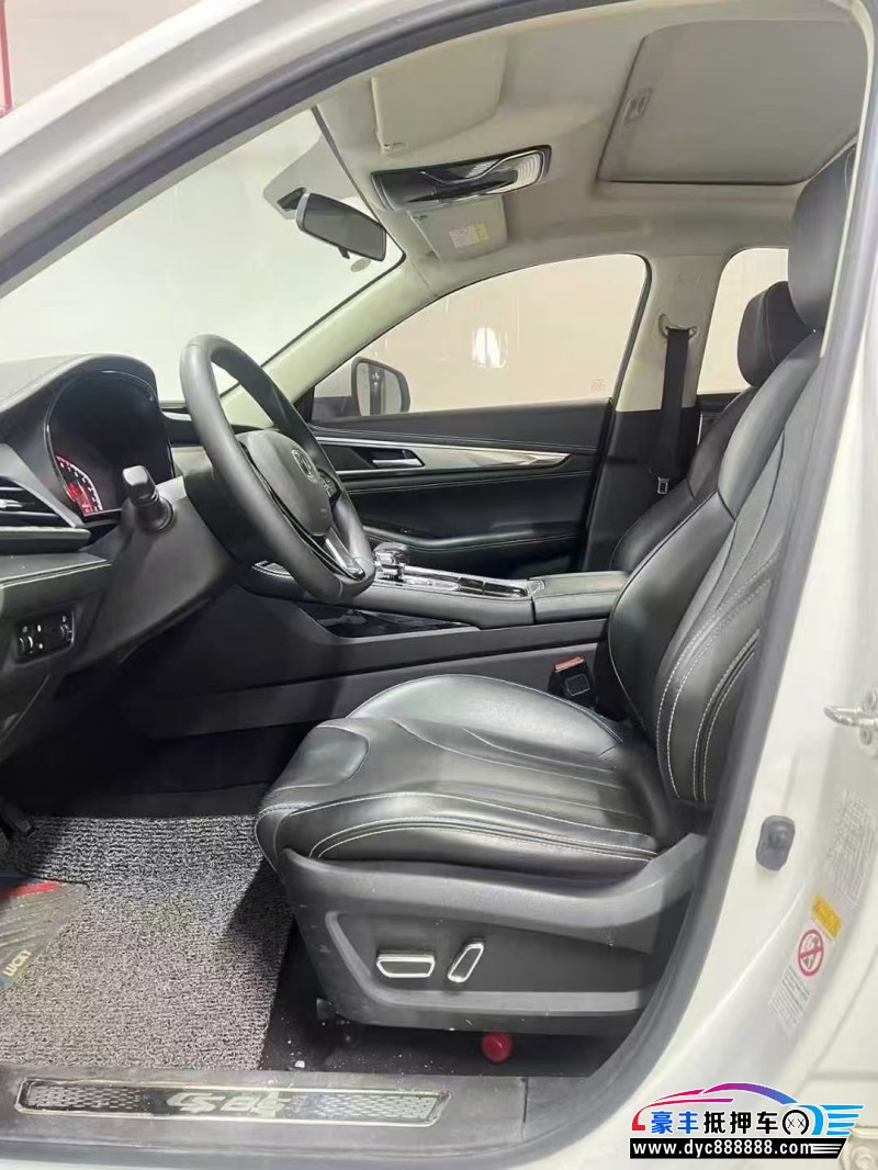 20年长安长安cs85轿车抵押车出售