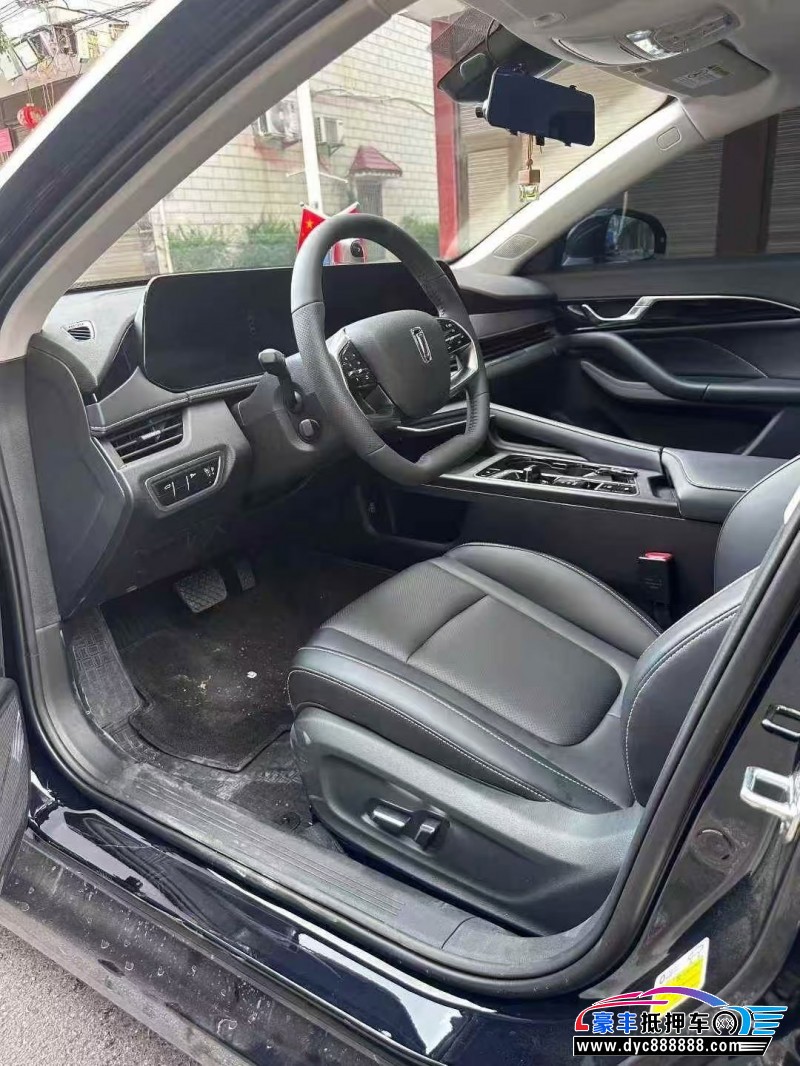 25年奔腾B70轿车抵押车出售