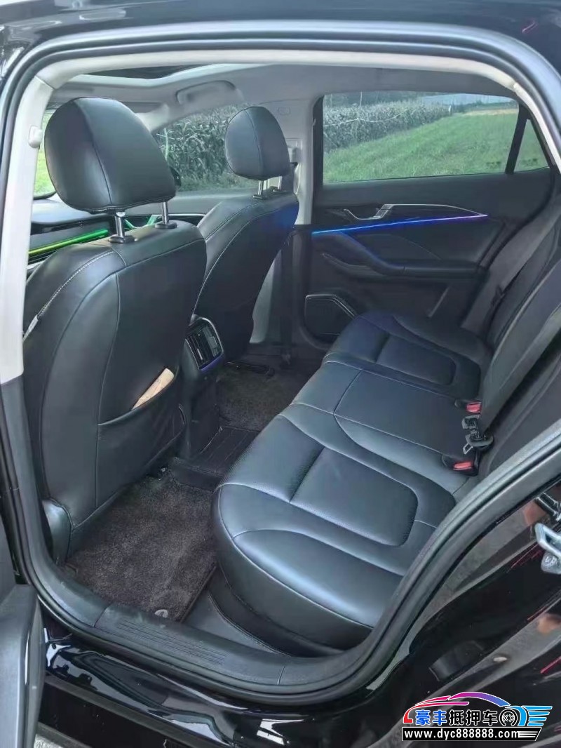 25年奔腾B70轿车抵押车出售