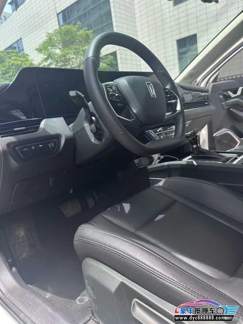 24年奔腾B70轿车抵押车出售