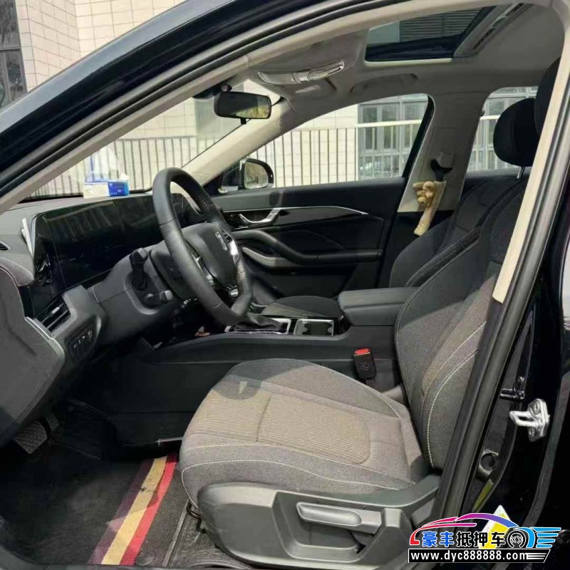 23年奔腾B70轿车抵押车出售