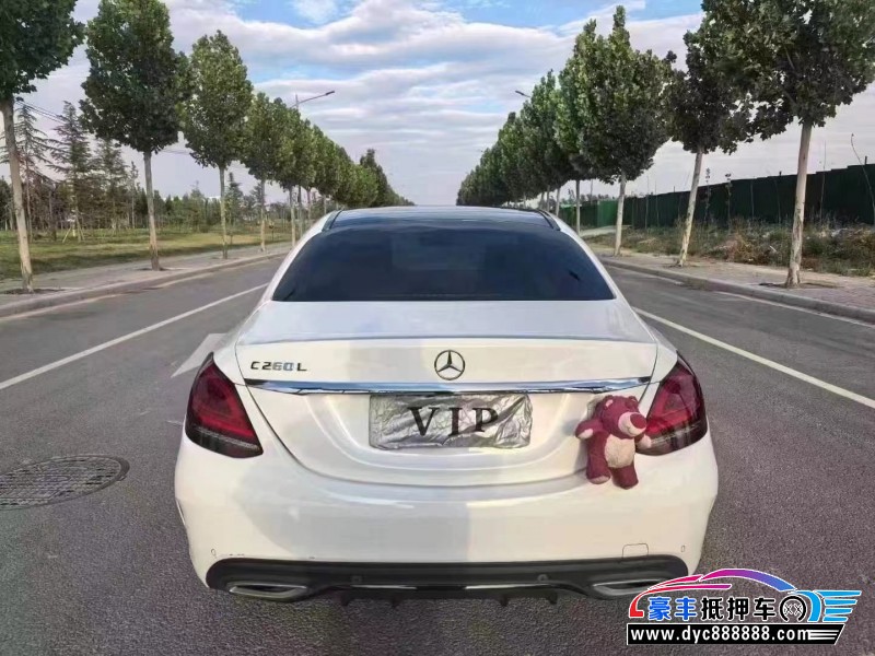 21年奔驰C轿车抵押车出售