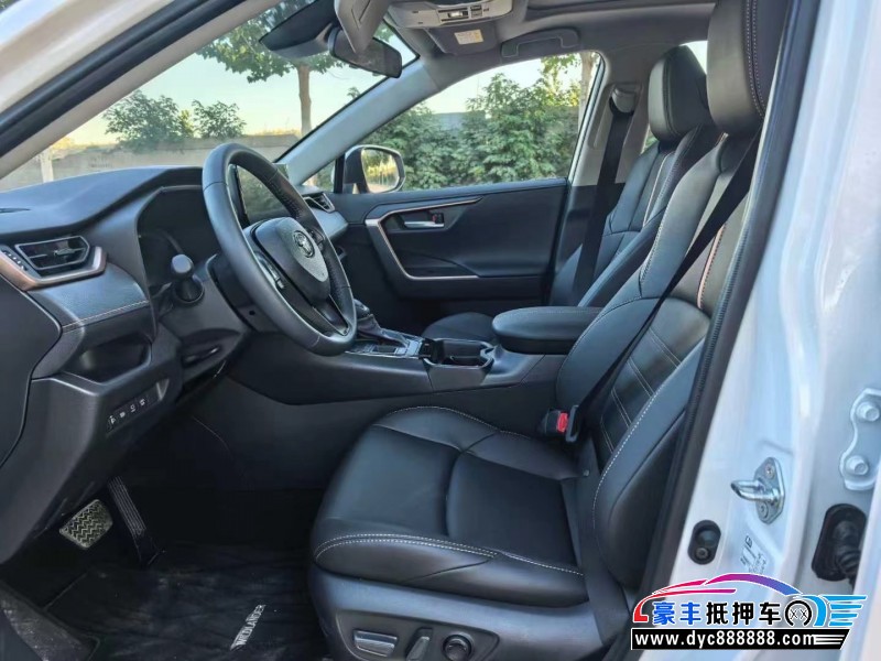 25年丰田威兰达SUV抵押车出售