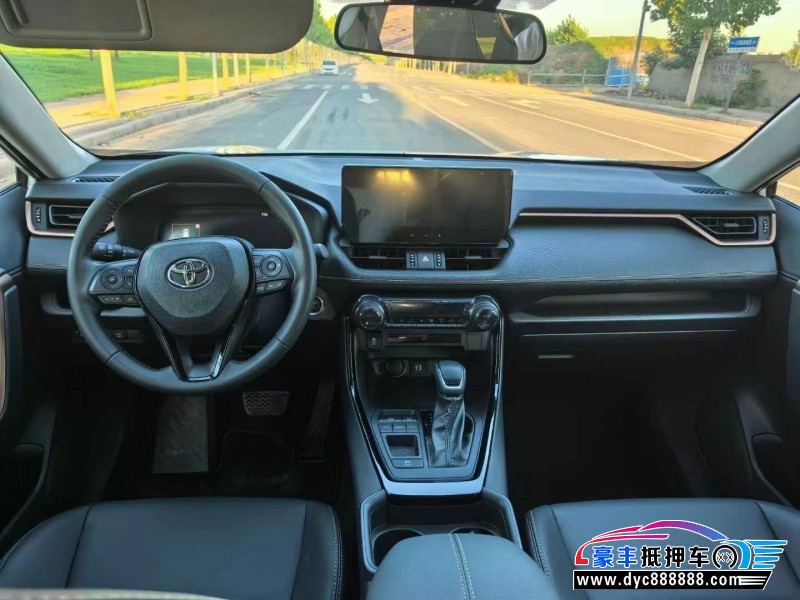 25年丰田威兰达SUV抵押车出售