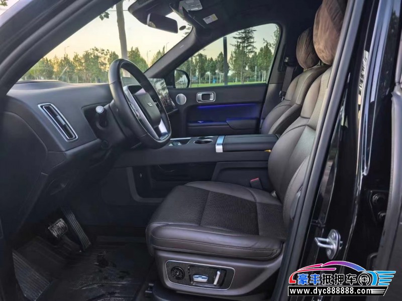 23年理想L8SUV抵押车出售