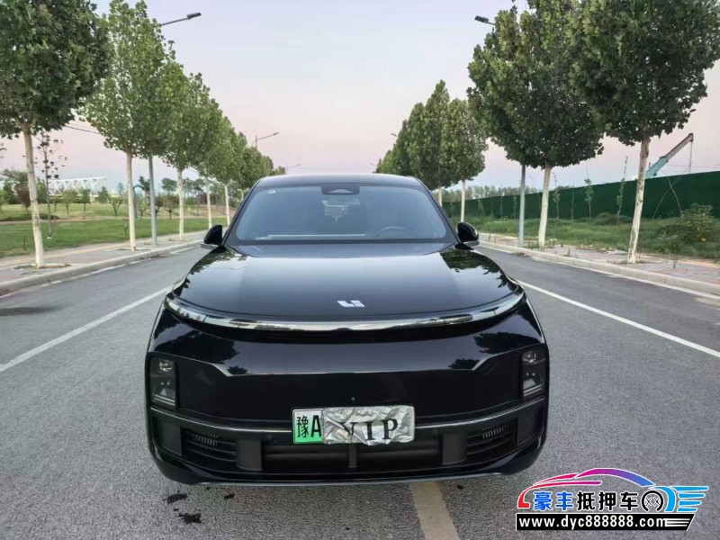23年理想L8SUV抵押车出售
