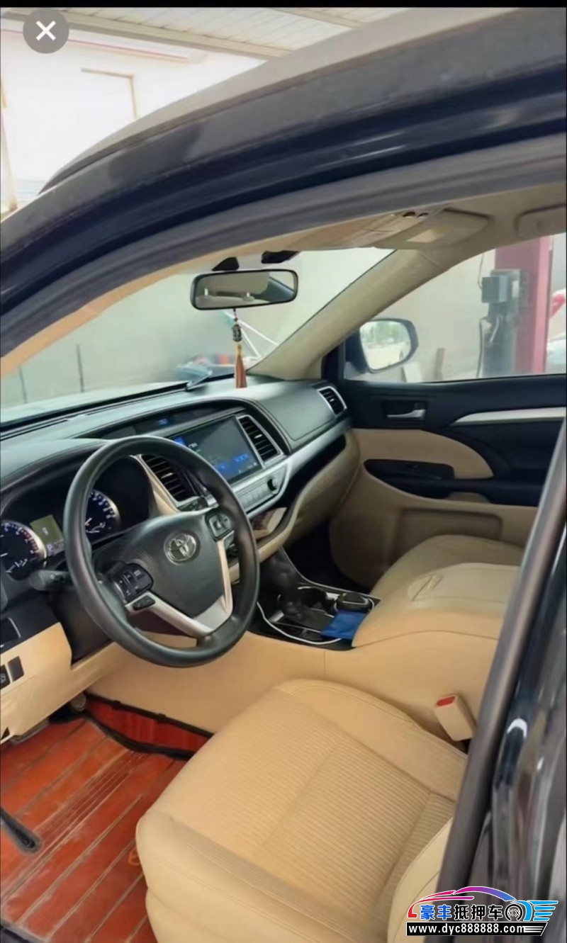 20年丰田汉兰达轿车抵押车出售