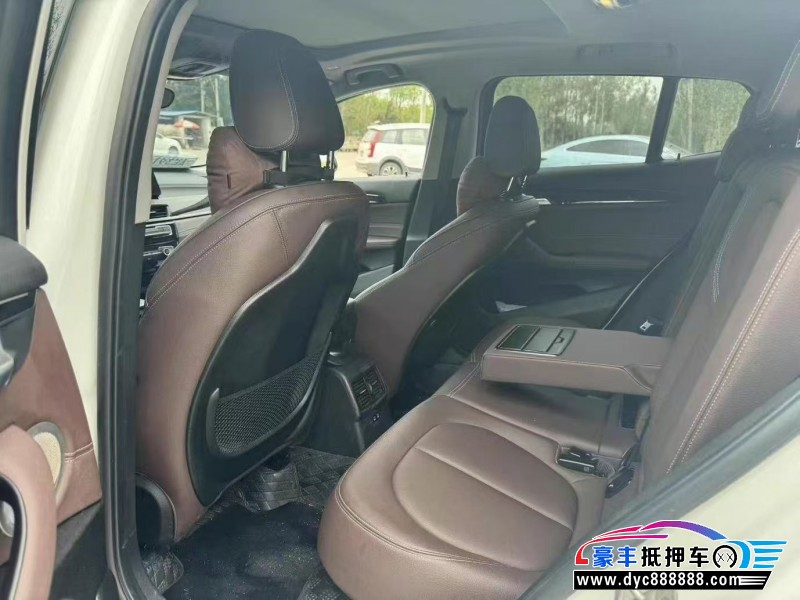 24年宝马X2轿车抵押车出售