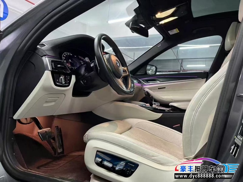 23年宝马5系轿车抵押车出售