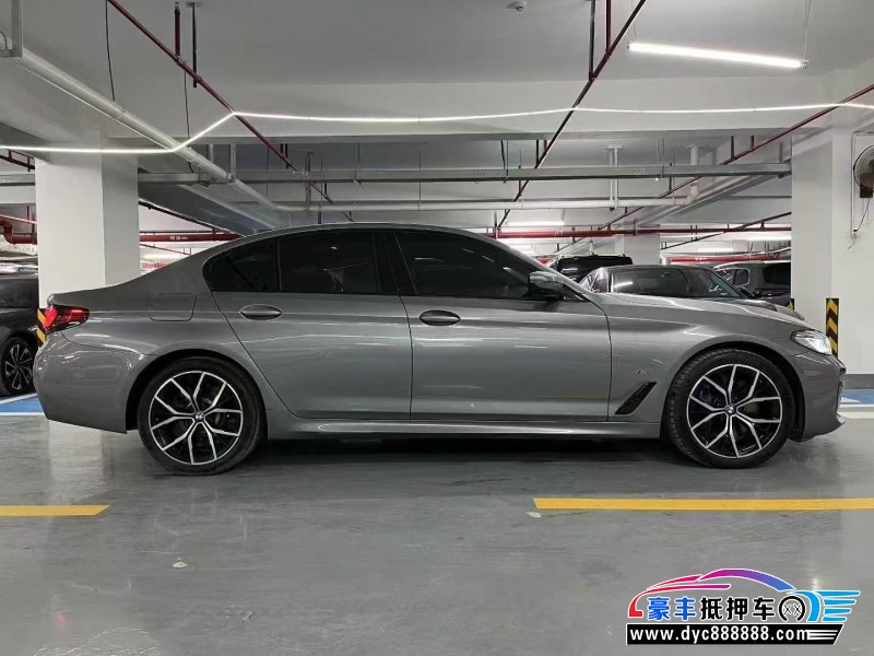 23年宝马5系轿车抵押车出售
