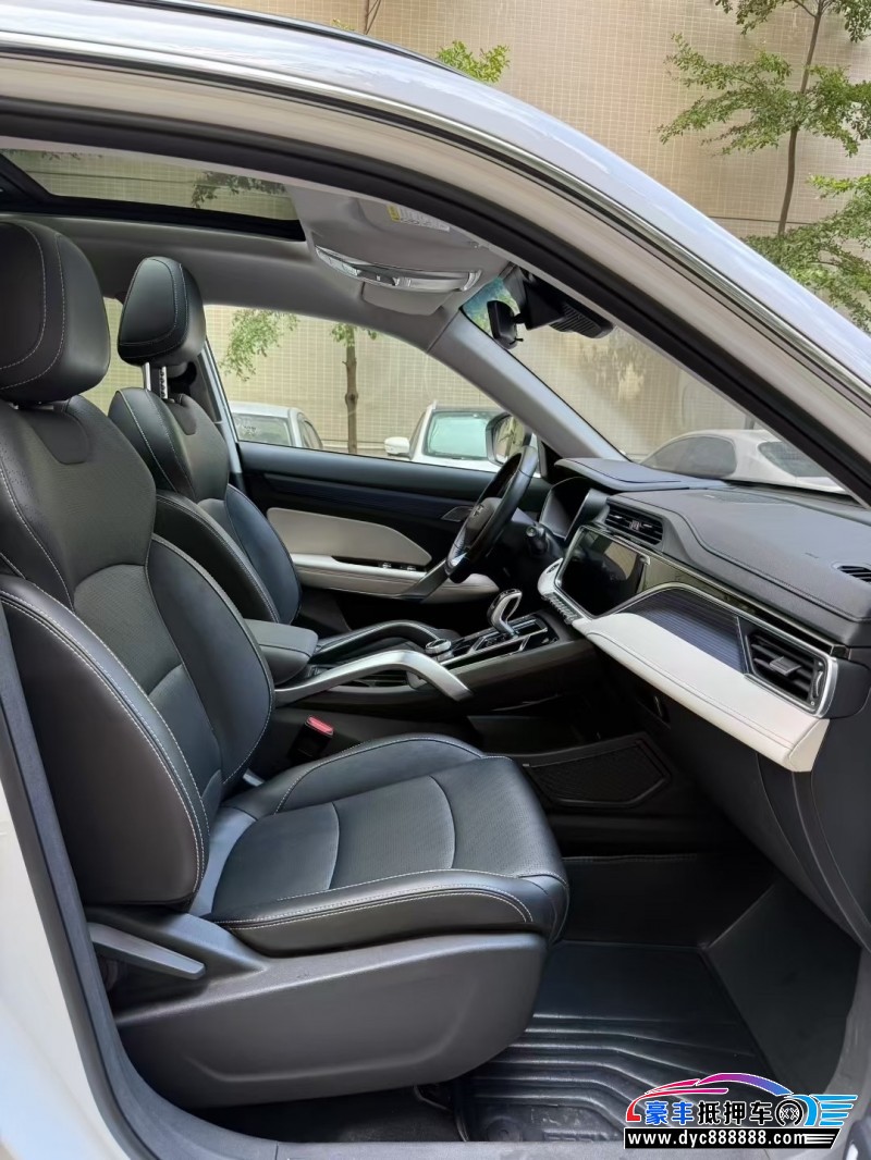 22年吉利博越轿车抵押车出售