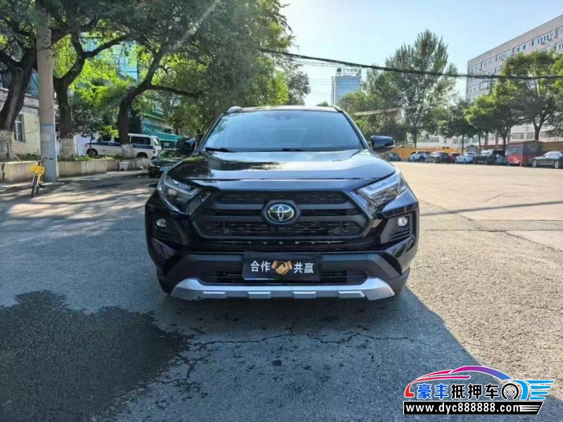 23年丰田RAV4轿车抵押车出售