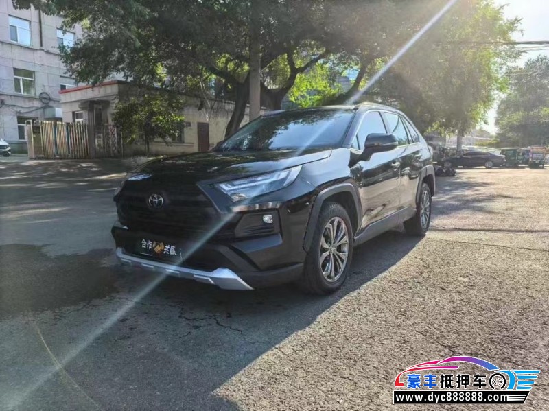 23年丰田RAV4轿车抵押车出售