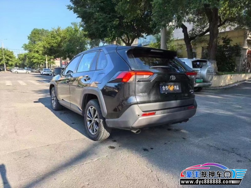23年丰田RAV4轿车抵押车出售