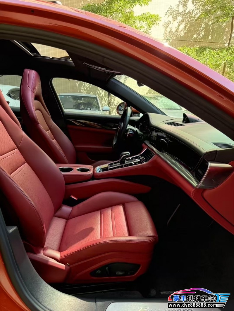 22年保时捷帕纳梅拉轿车抵押车出售