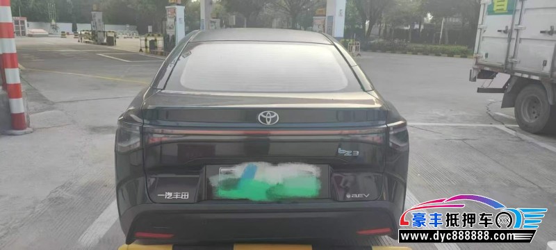 25年丰田BZ3轿车抵押车出售