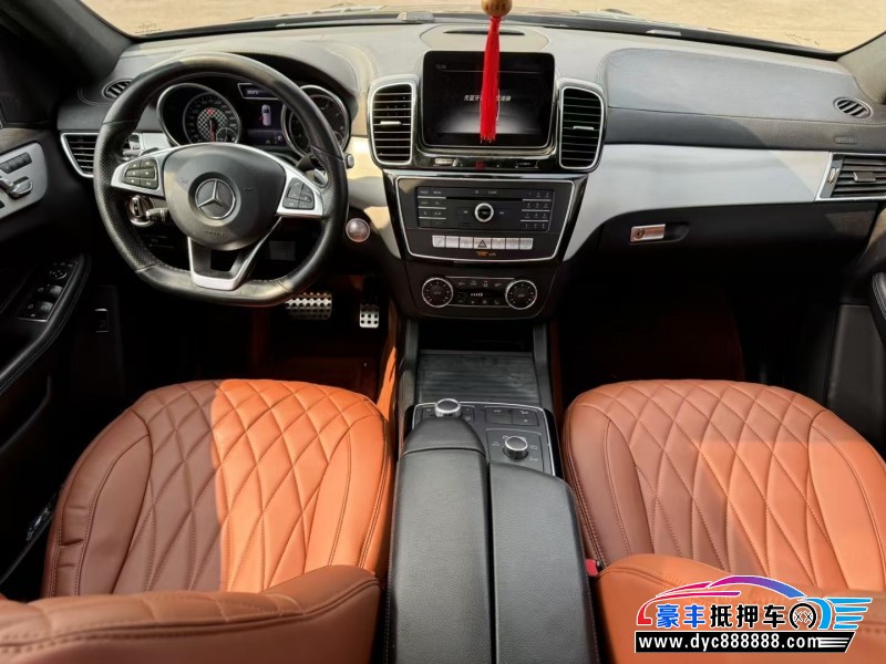 18年奔驰GLE AMG轿车抵押车出售