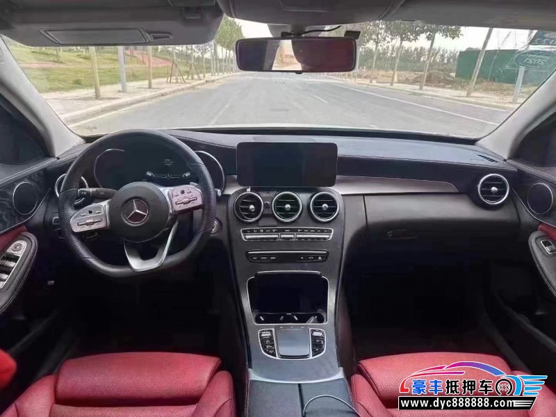 20年奔驰C轿车抵押车出售