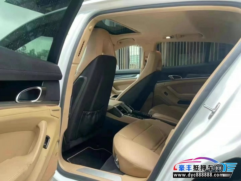 13年保时捷帕纳梅拉轿车抵押车出售