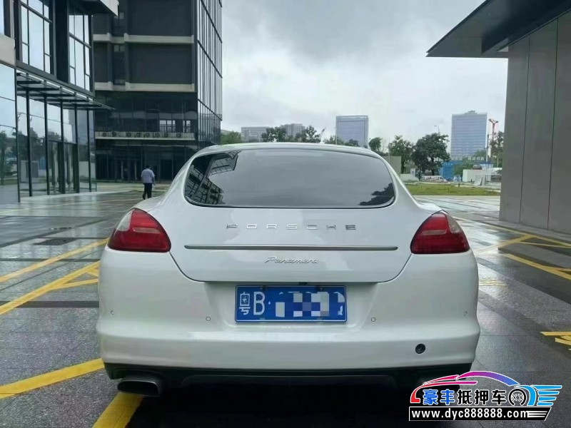 13年保时捷帕纳梅拉轿车抵押车出售