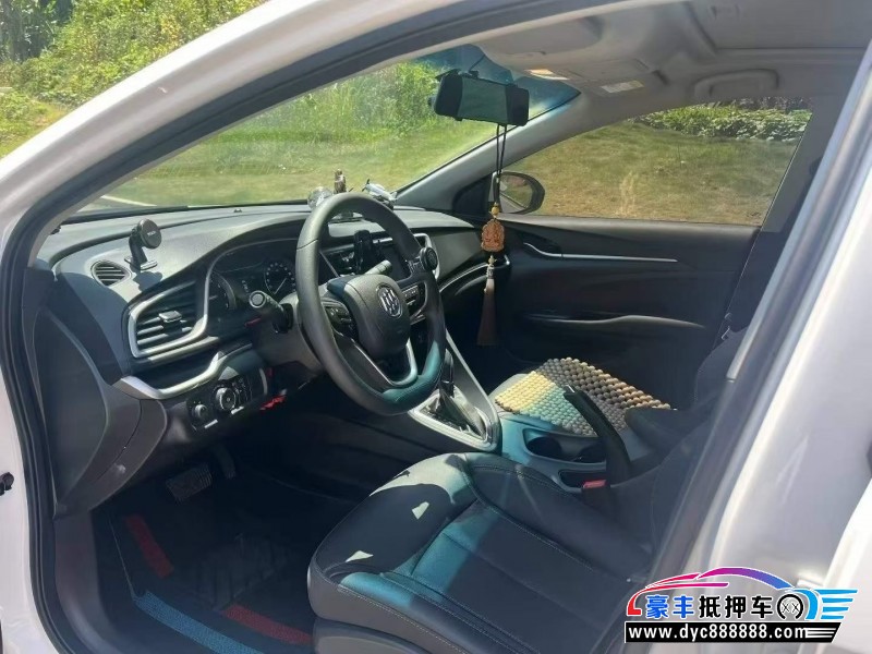 21年别克英朗轿车抵押车出售