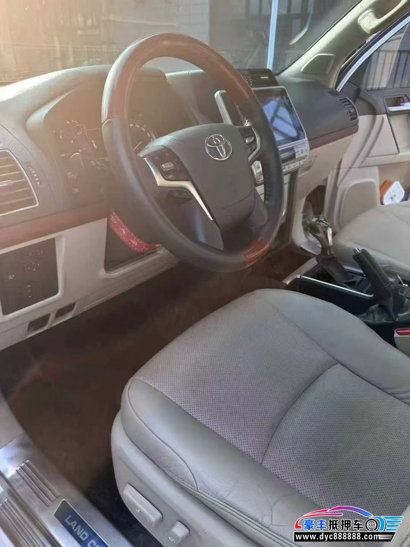 19年丰田普拉多（霸道）轿车抵押车出售