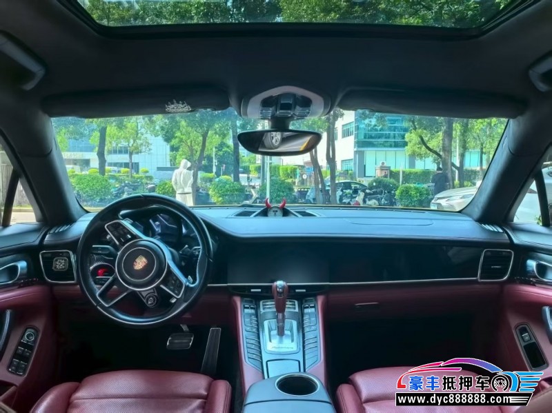 11年保时捷帕纳梅拉轿车抵押车出售