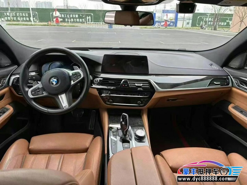 19年宝马6系GT轿车抵押车出售