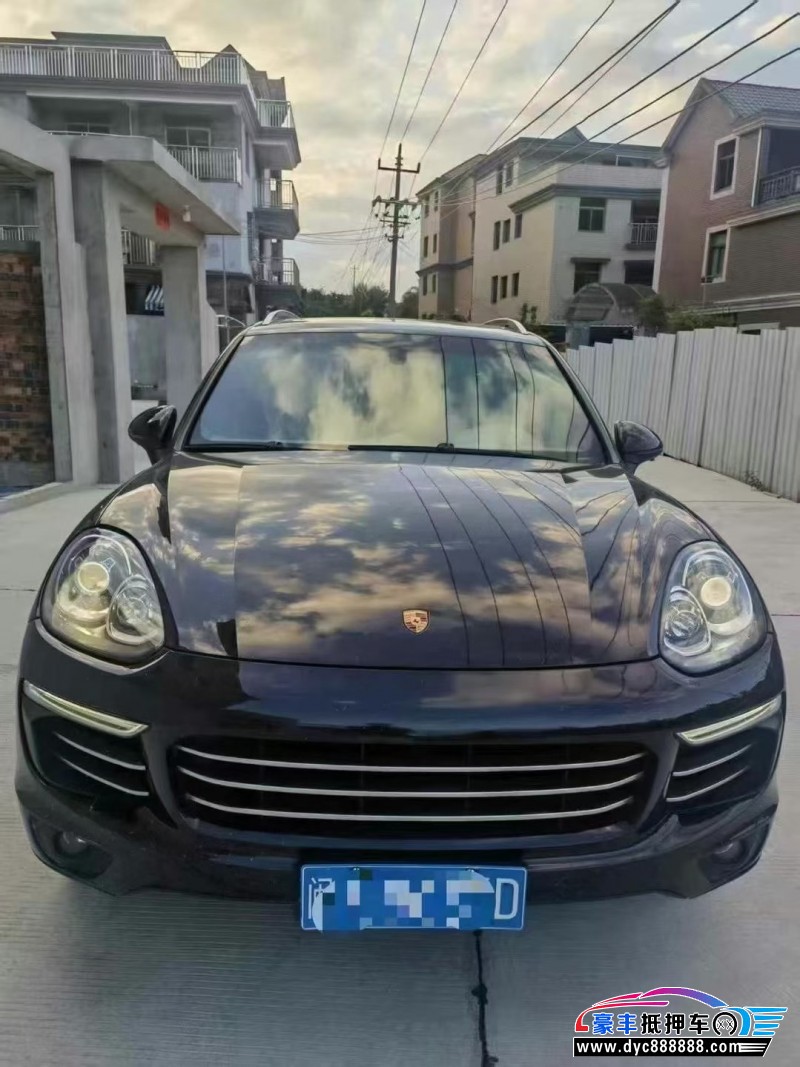 抵押车出售15年保时捷卡宴轿车
