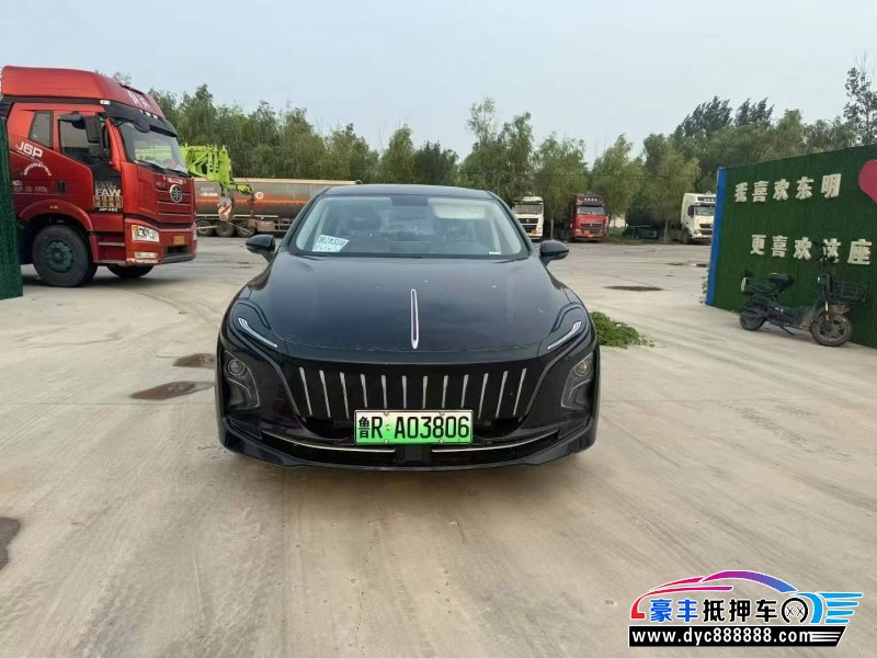 25年红旗EQM5轿车抵押车出售